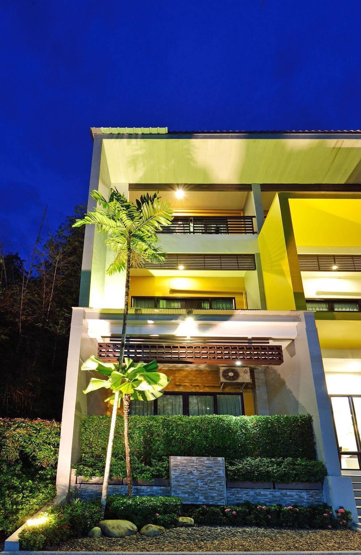 Tairada Boutique Hotel Krabi town Exterior foto